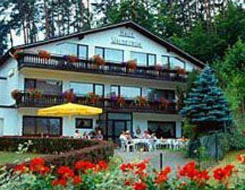 Hotel Restaurant Haus Waldesruh Eppenbrunn Buitenkant foto